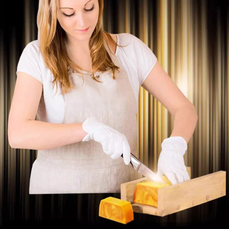 Deep Cleansing Moisturizing Golden Perfume Soap - Image 8