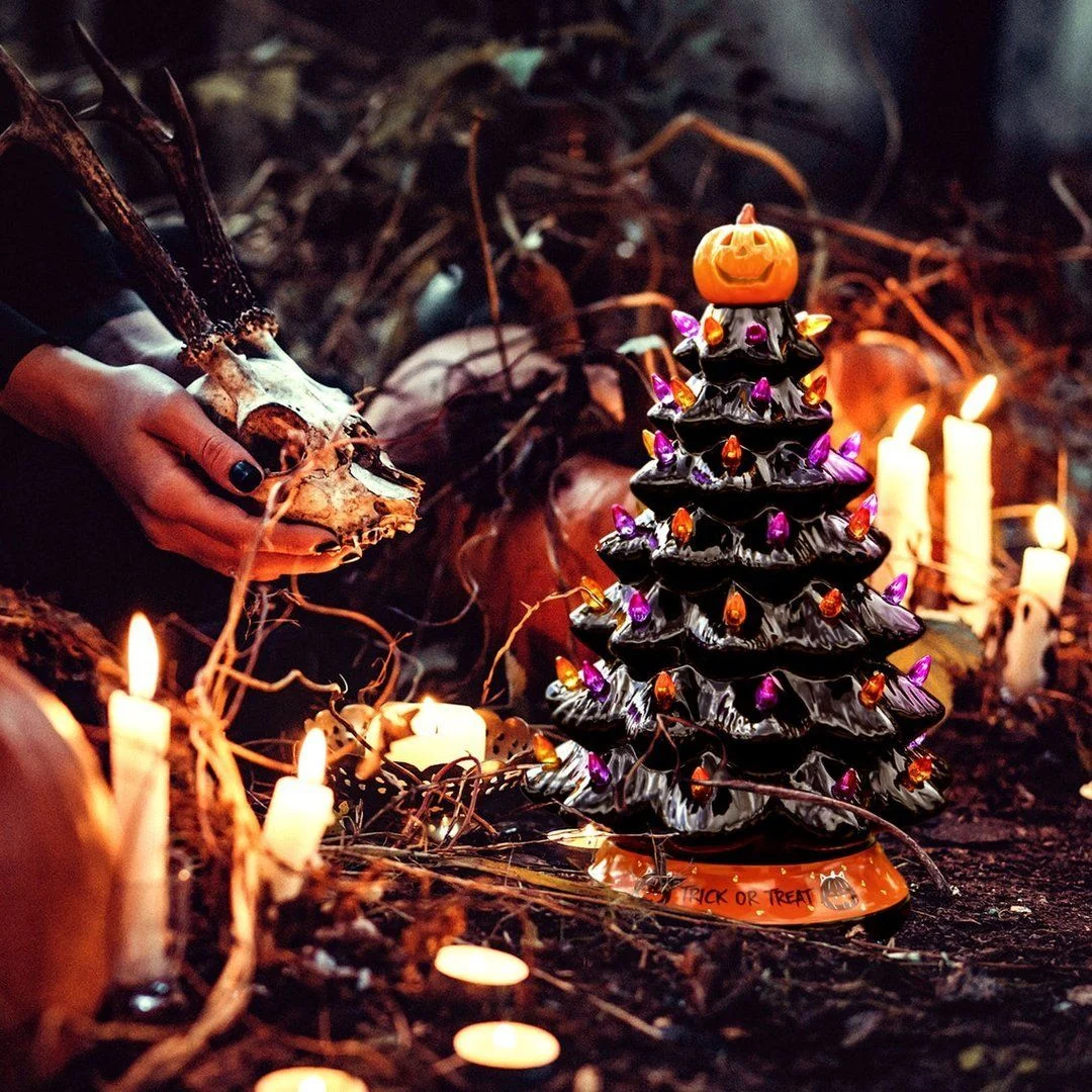 Halloween Colored lights Christmas Tree - Image 2