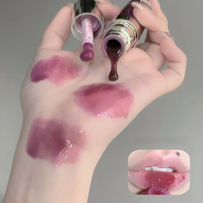 Moisturizing Long-Lasting Lip Oil - Image 3