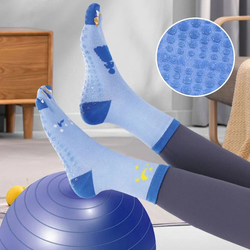Professional Non-slip Yoga Toe Socks (Great Sale⛄BUY 2 Get 10% OFF)