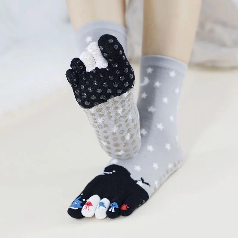 Professional Non-slip Yoga Toe Socks (Great Sale⛄BUY 2 Get 10% OFF) - Image 23
