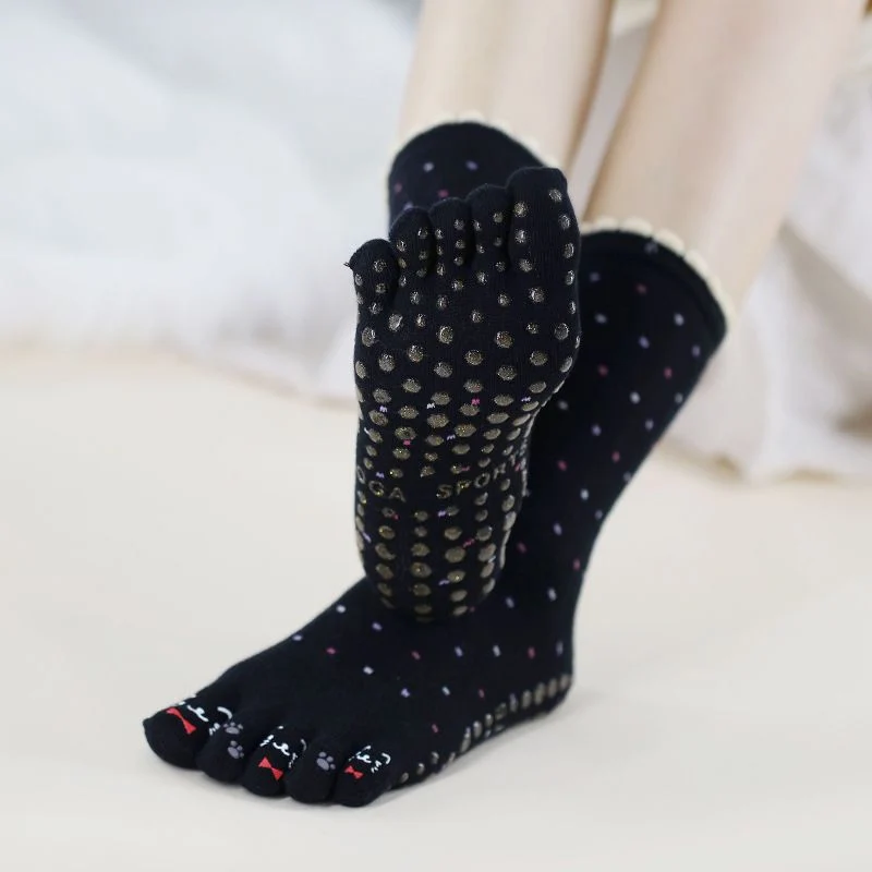 Professional Non-slip Yoga Toe Socks (Great Sale⛄BUY 2 Get 10% OFF) - Image 31